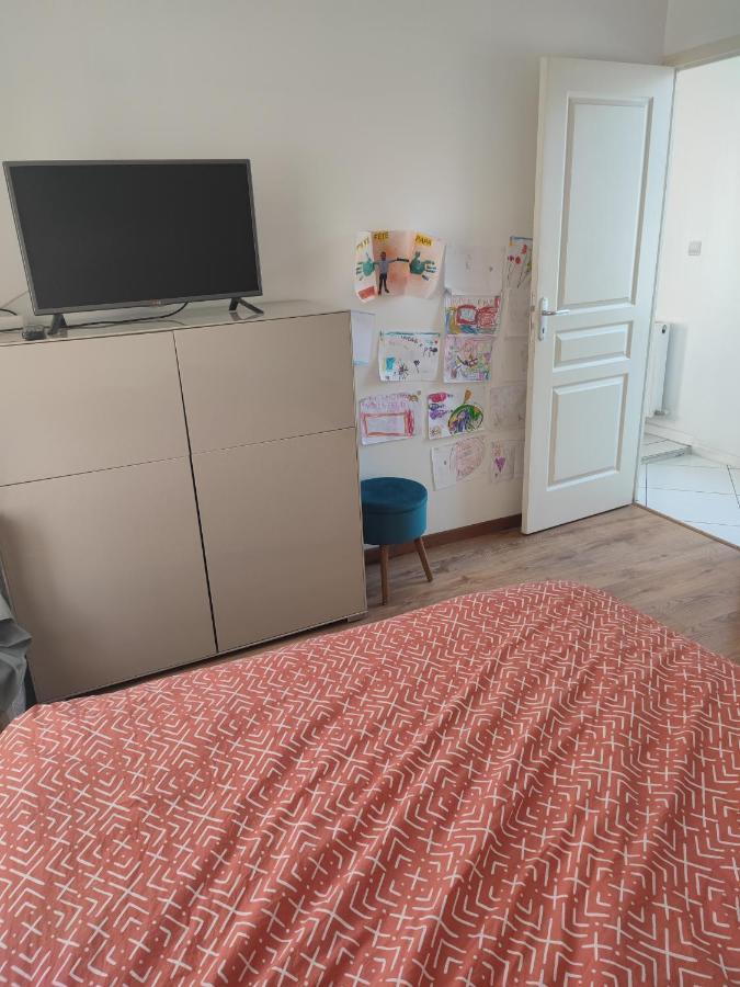 Appartement Chateau Des Montees Orléans Esterno foto